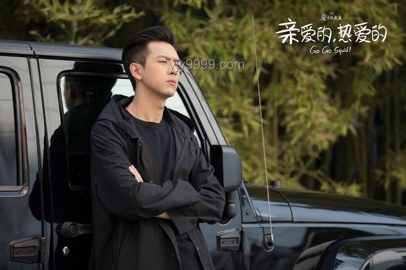 黑丝滤镜美男VS传统视频拍摄：创意与效果的碰撞分析