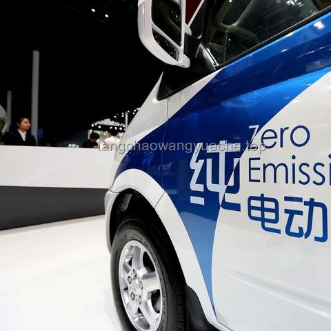 2025高考加油：透视高考志愿填报与就业前景新趋势