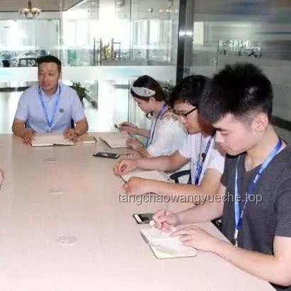 员工健康权益与职场文化冲突：37.9度请假遭辱骂事件剖析