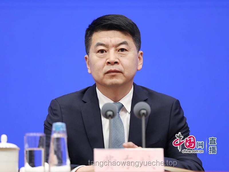 国家铁路局局长费东斌违纪违法案深度分析