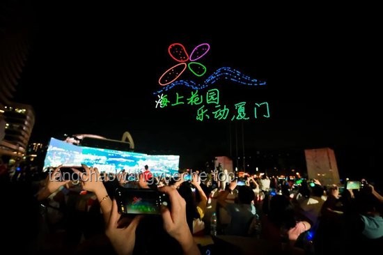 苏超盛宴，天际之舞：5架飞机助阵的震撼瞬间